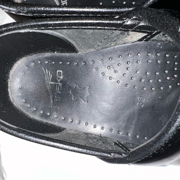 Dansko Professional Patent Leather Clogs Size 6 (36) - Picture 2 of 10